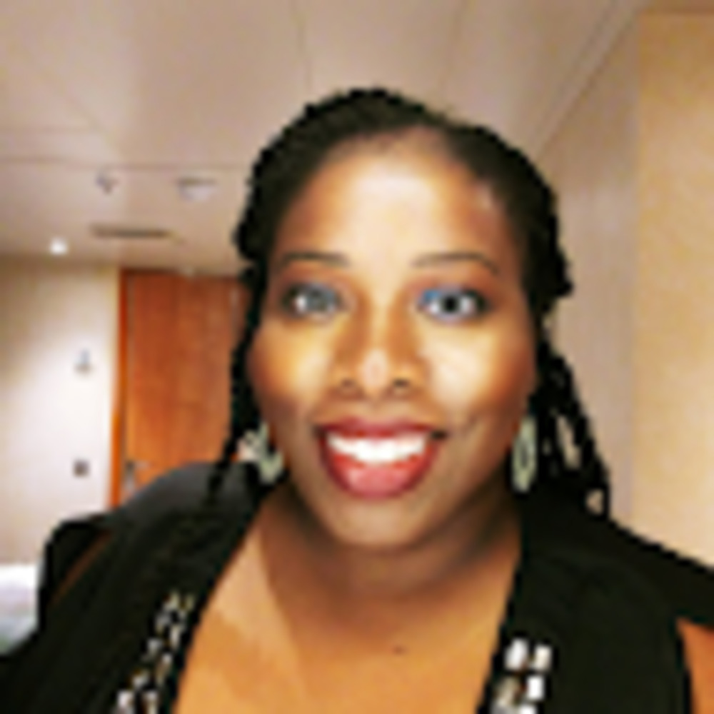 Meet your Posher, Tiffanye